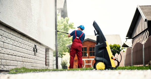 Best Residential Pressure Washing in Dinuba, CA